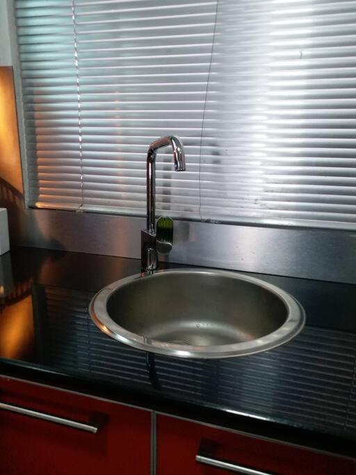 Beachfront Apartment Flic en Flac Bagian luar foto