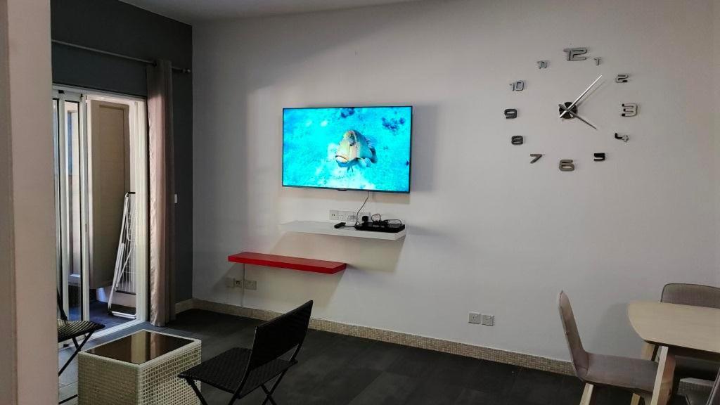 Beachfront Apartment Flic en Flac Bagian luar foto